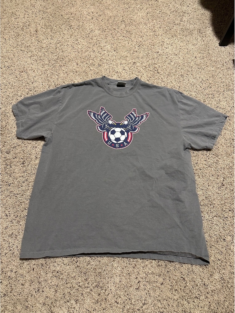 Comfort Colors USA Eagle Soccer Graphic T-Shirt 2XL